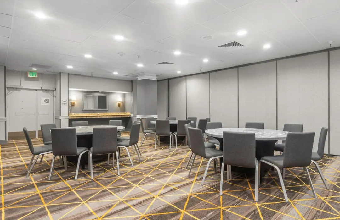 Holiday Inn San Francisco - Golden Gateway Newly Renovated With No Resort Fee-1