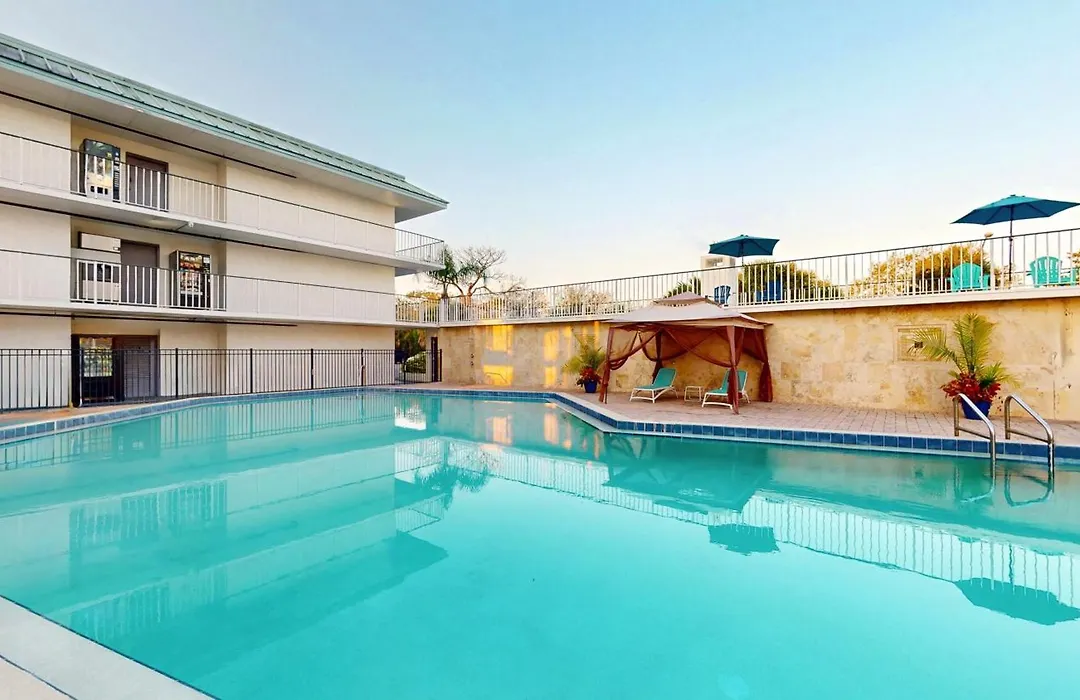 Park Royal Orlando-1