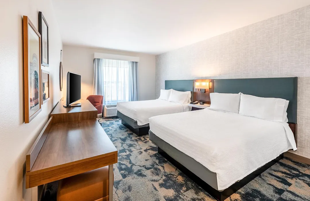 Hampton Inn & Suites Glenarden/Washington Dc-1