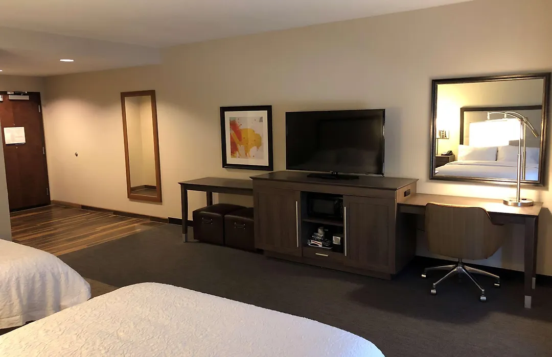 Hampton Inn & Suites Ponca City-1