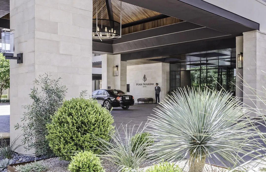 Four Seasons Hotel Austin-1