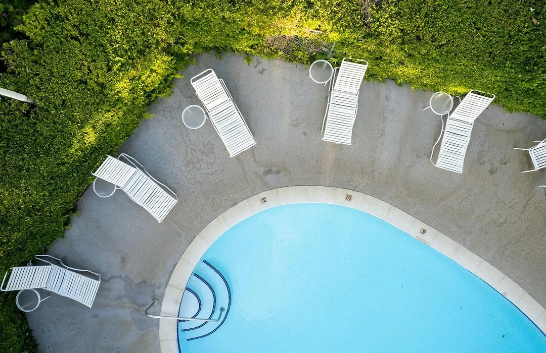 Plantation Hale Suites-1