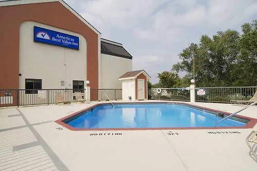 Budget Inn Charlotte-1