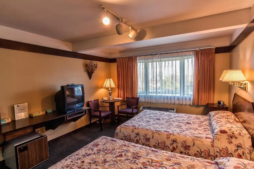 Islands Inn-1