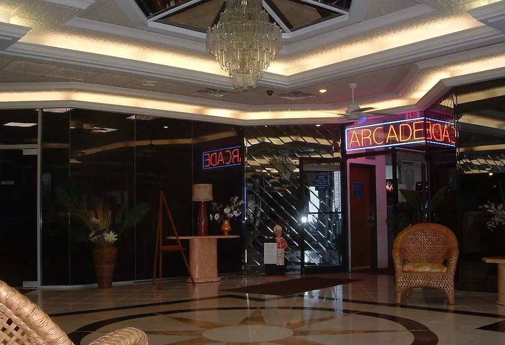 Bal Harbour Hotels-1