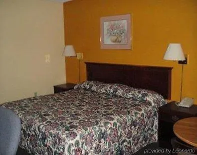 Sugar Creek Inn-1