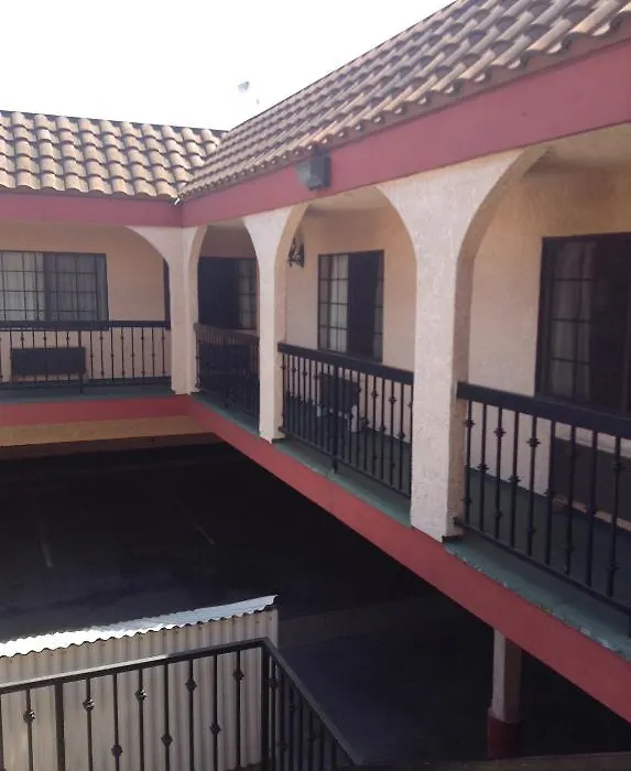 La Mirage Inn-1