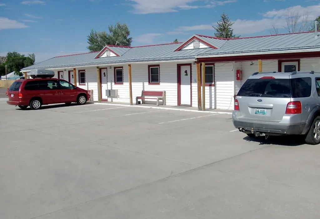 Paintbrush Inn-1