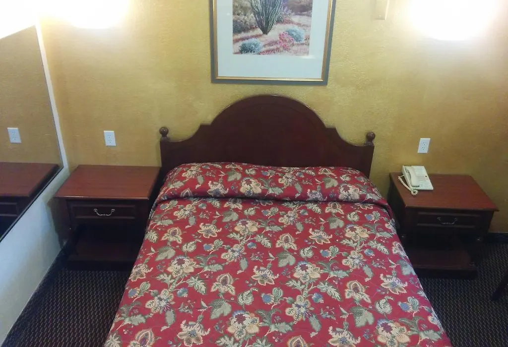 Sunshine Motel-1