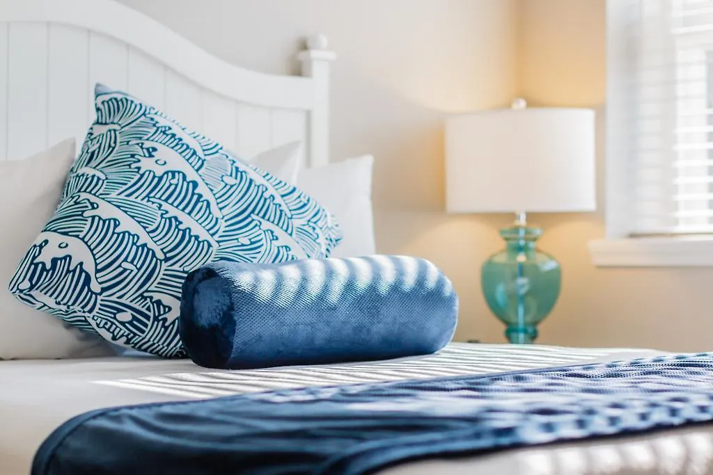 Winthrop Beach Inn And Suites Boston Logan Airport (Adults Only)-1