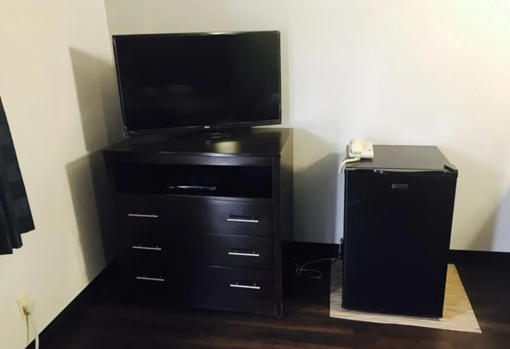 Kings Row Inn-1