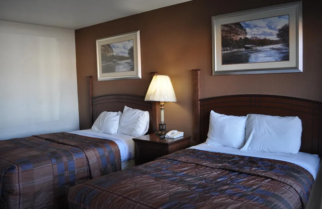 Raider Inn-1