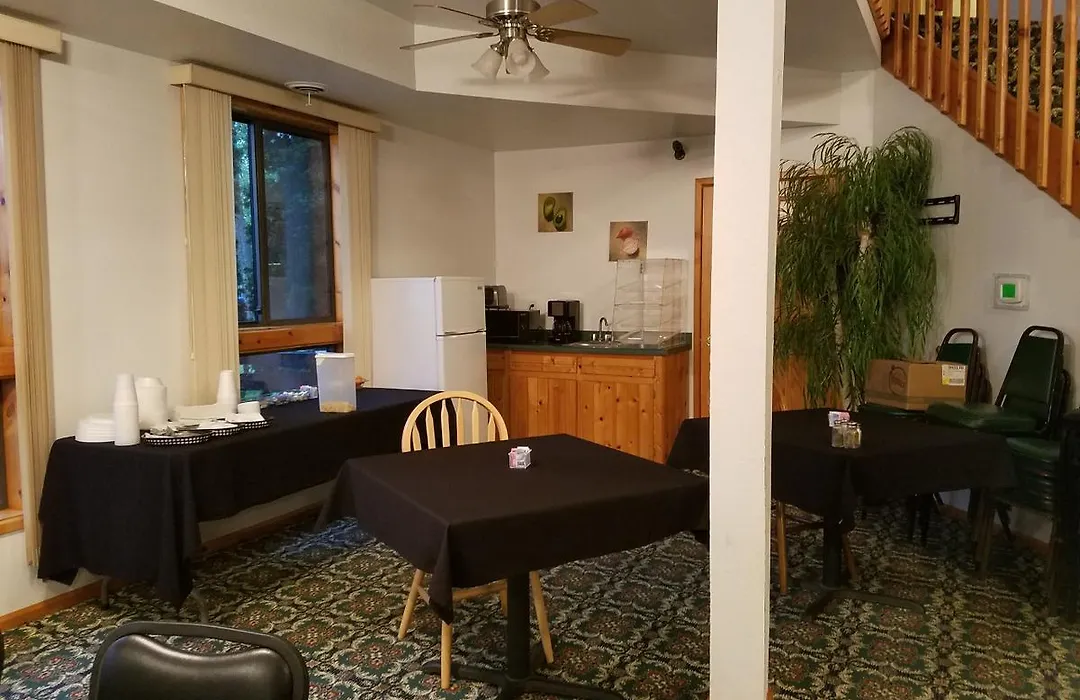 Anchors Away Lodge-1