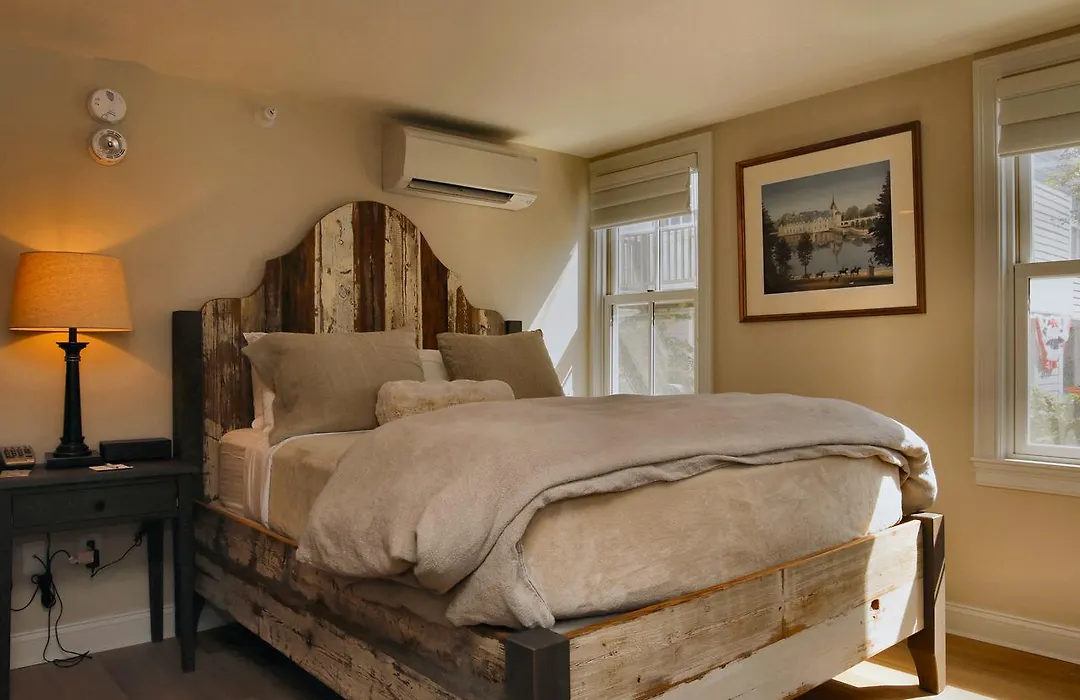 The Vermont House-1