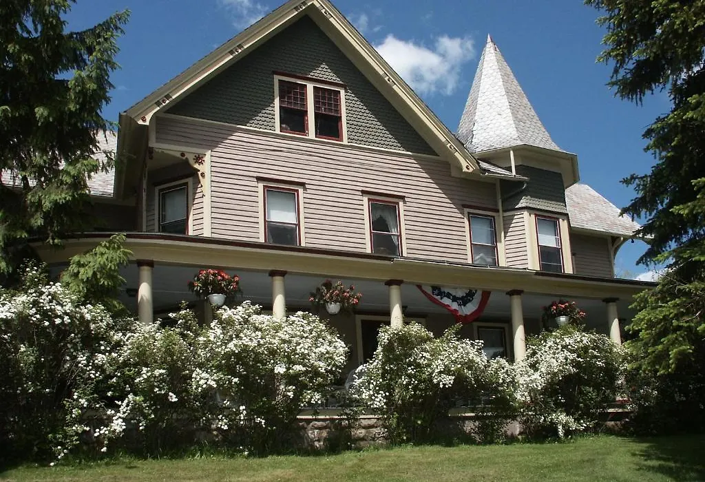 Margaretville Mountain Inn B&B-1