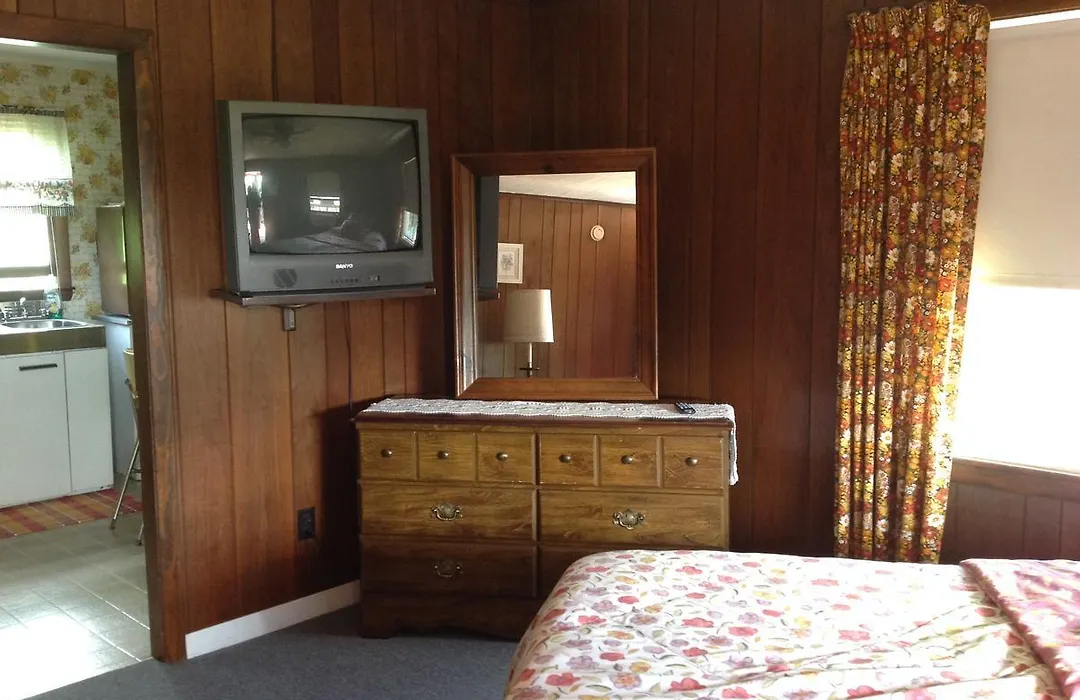 Sunset Motel-1