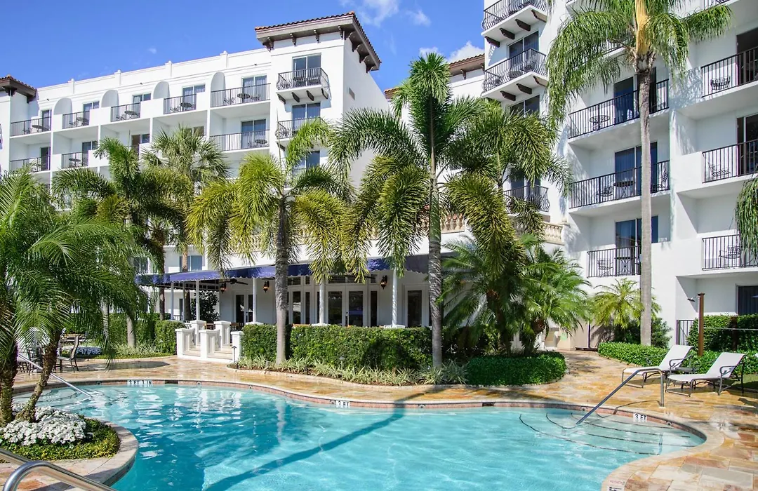 Inn At Pelican Bay-1