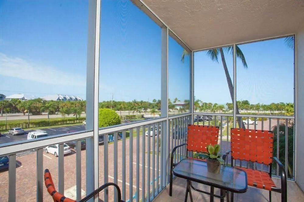 Resortquest At Bonita Beach And Tennis Club-1