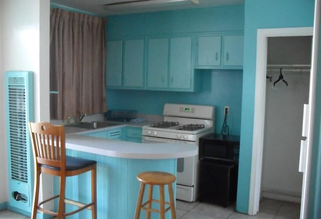 Shore Winds Motel-1