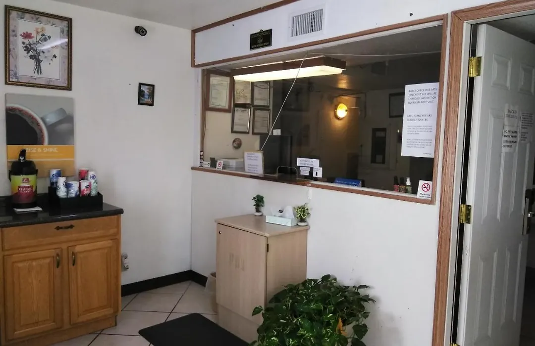 Port City Motel-1