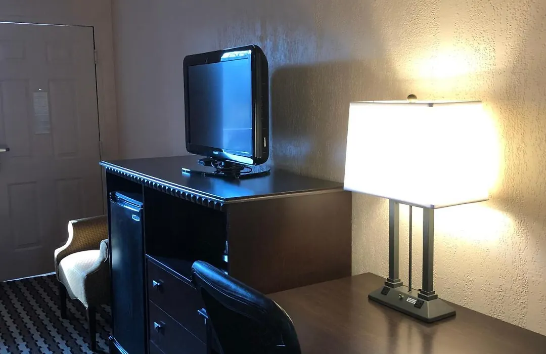 Guest Inn-1