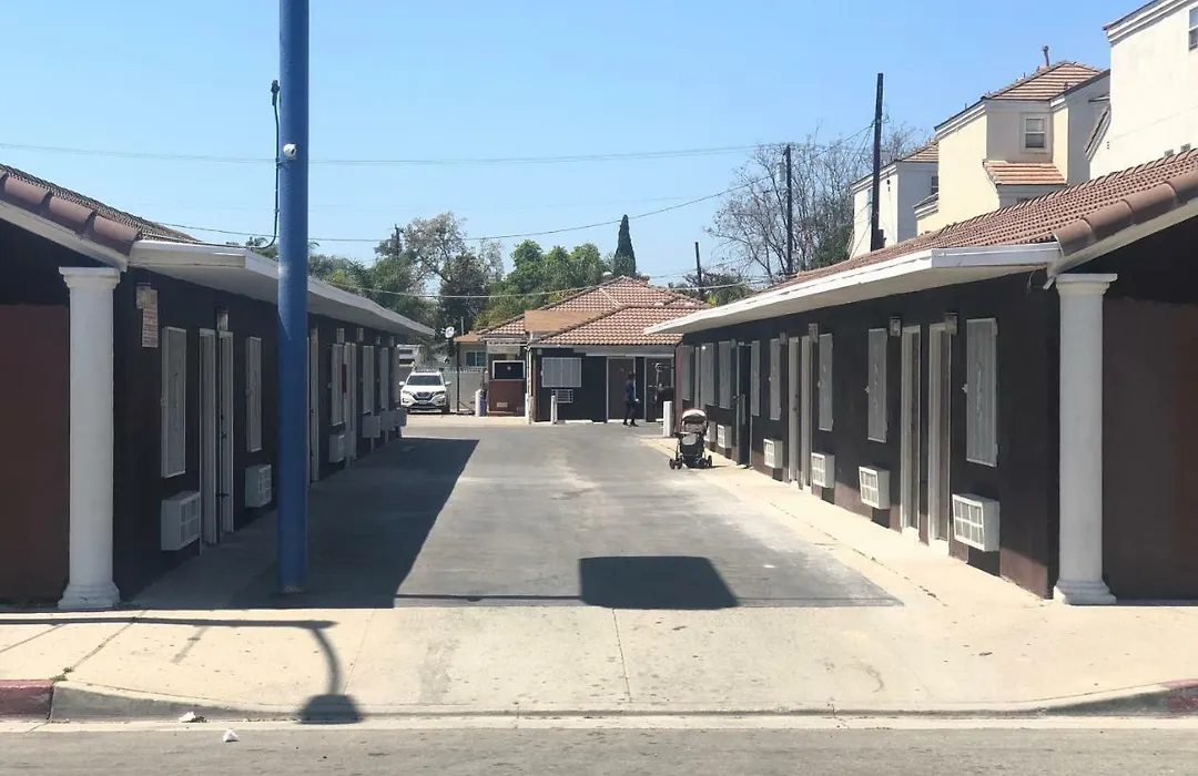 Mi Casa Motel-1