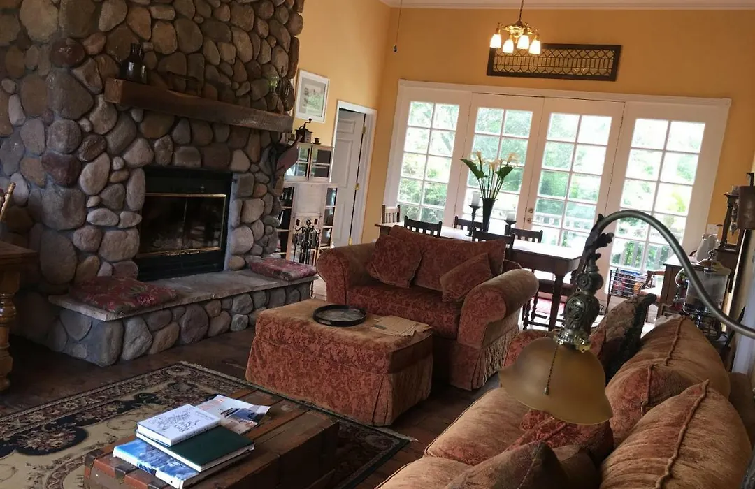Pescadero Creek Inn-1