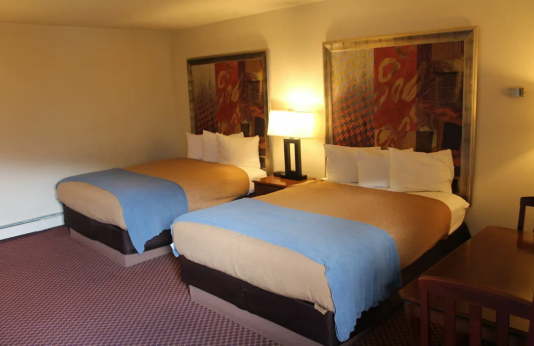 Caravan Inn-1
