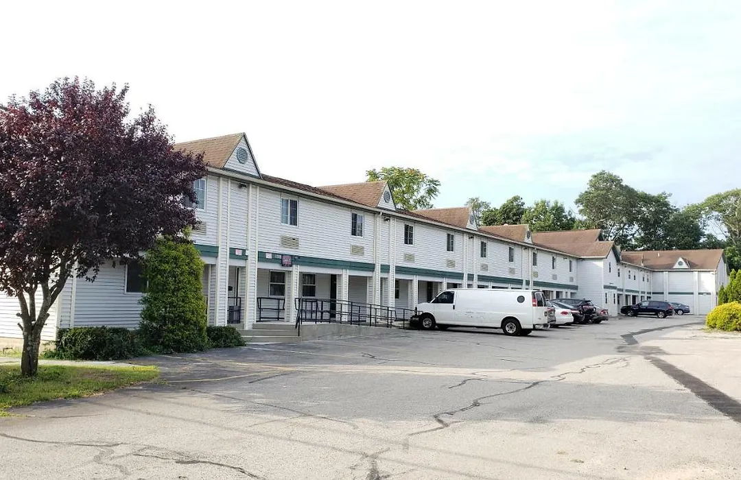 Boston Motel-1