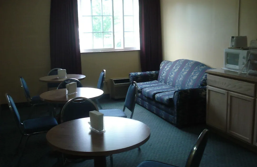 Budget Inn Bath-1