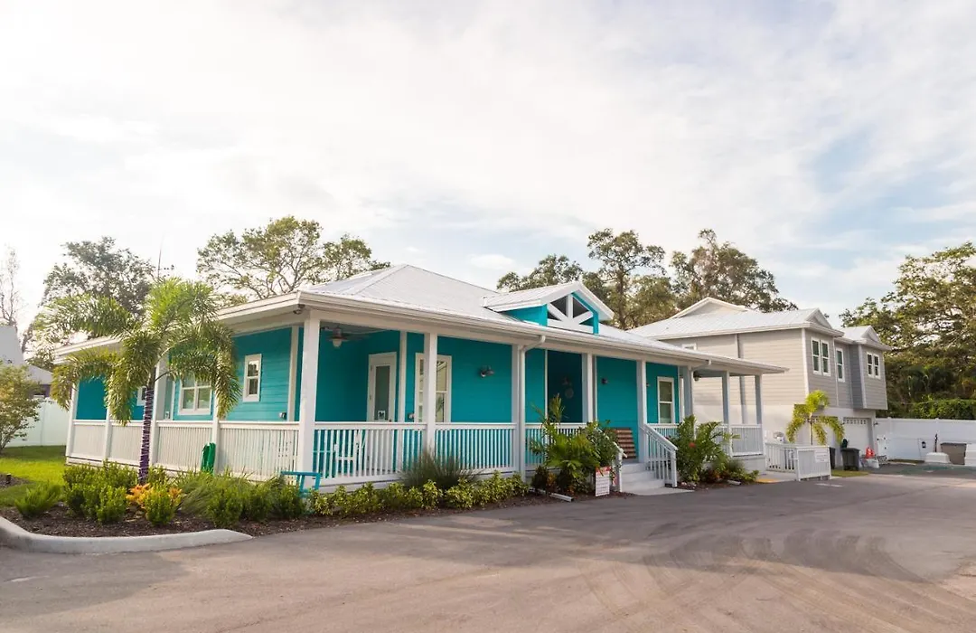 Sunny Side Cottages-1