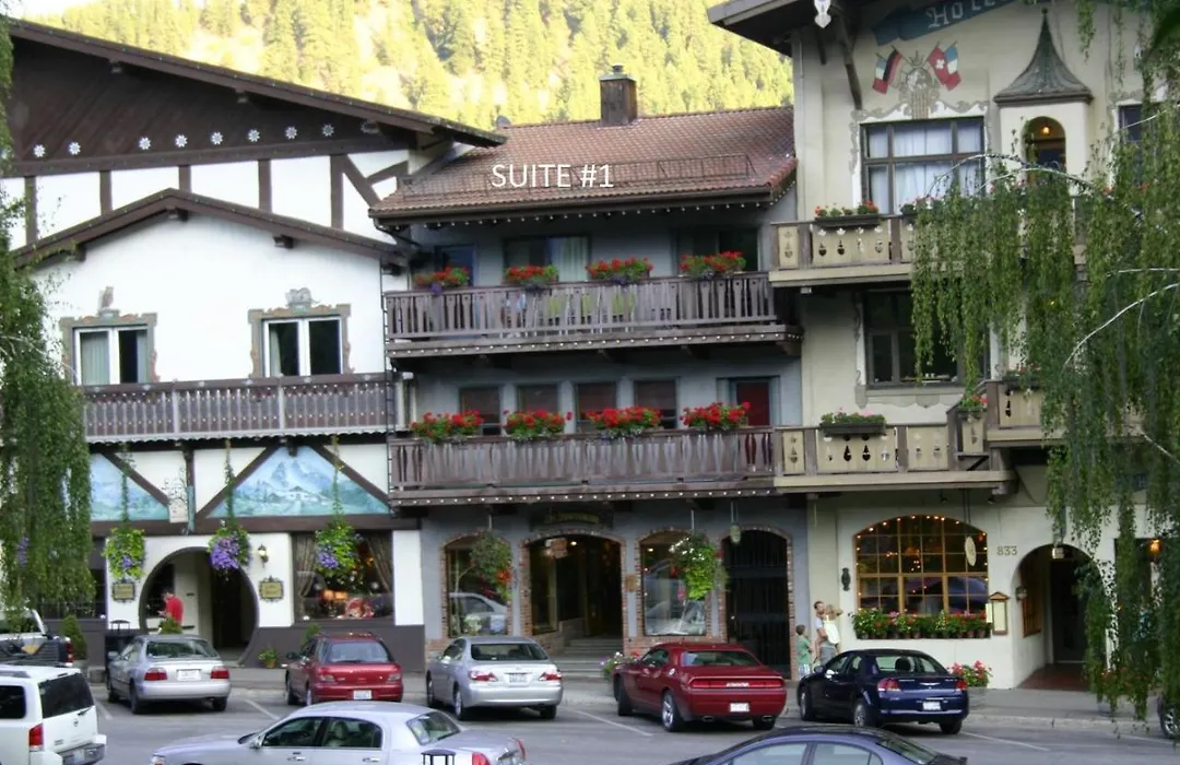 Der Sportsmann Suites-1