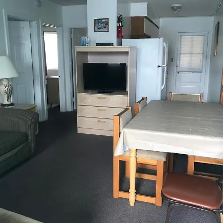 Rambler Motel & Apartments-3