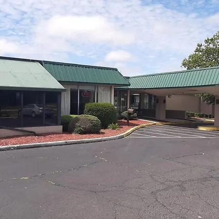 Hotel O Henderson Kerr Lake I 85 Nc-3