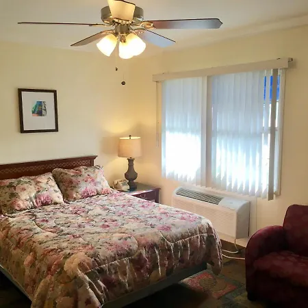Los Feliz Hotel-2
