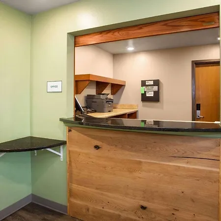 Woodspring Suites Memphis Southeast-3