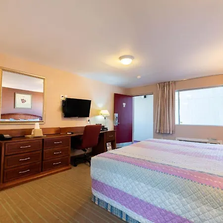 Neptune Motor Lodge-2
