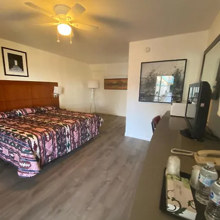 Stardust Motel-2