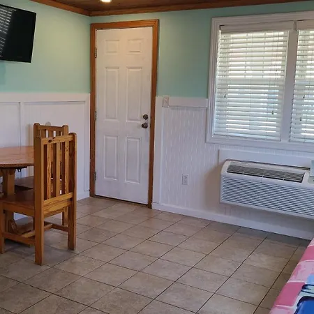 Driftin Sands Motel-2