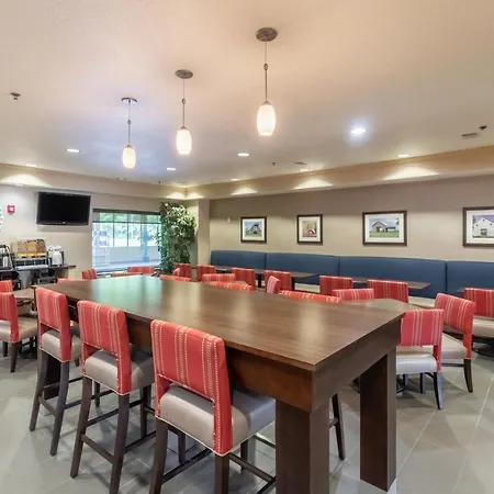 Comfort Suites Hopkinsville Near Fort Campbell-3