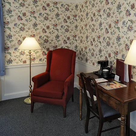 Old Sturbridge Inn & Reeder Family Lodges-3
