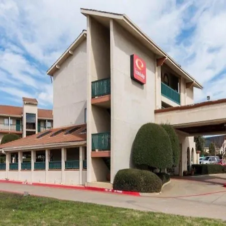 Econo Lodge Inn And Suites Arlington-3