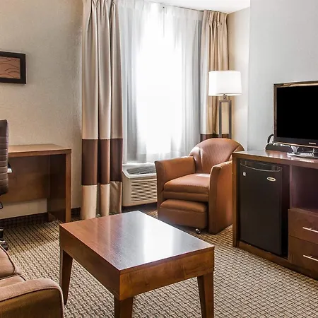 Comfort Inn Boston-2