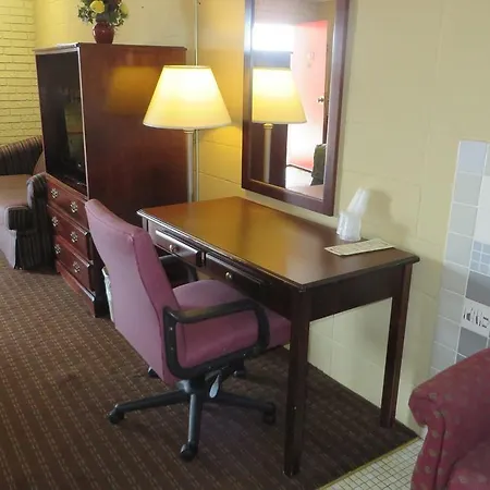Best Budget Inn Springfield-3