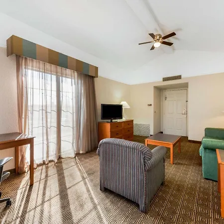 La Quinta Inn By Wyndham Bossier City-3