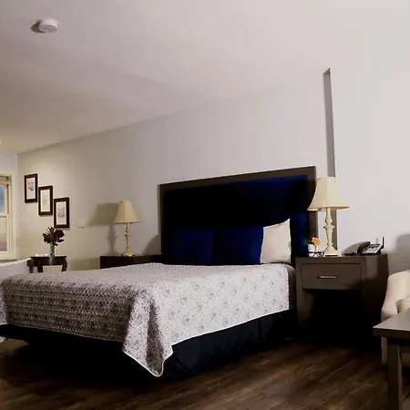 Hotel Breakers-2