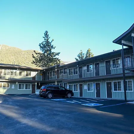 Budget Inn At The Heavenly Gondola-2