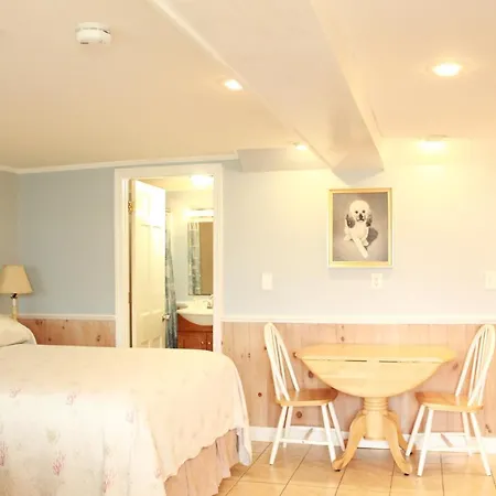Seashell Motel-2