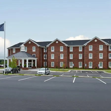 Appomattox Inn And Suites-2