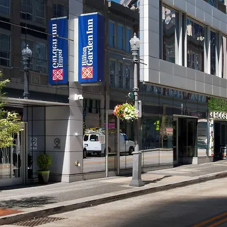 Hilton Garden Inn Pittsburgh Downtown-3